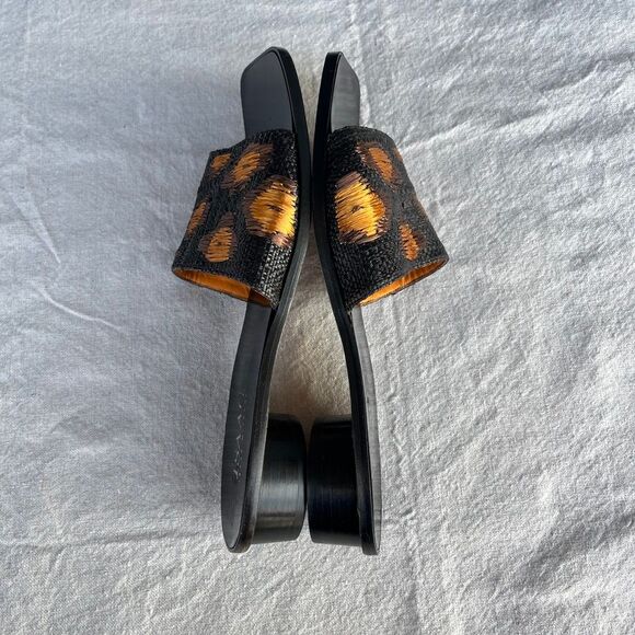 Isaac Mizrahi Mules - Picture 5 of 8